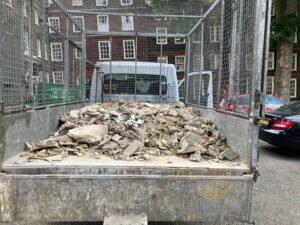 Hardcore waste collection at Kings Bench Walk EC4Y 7DB - specialized rubbish removal City of London