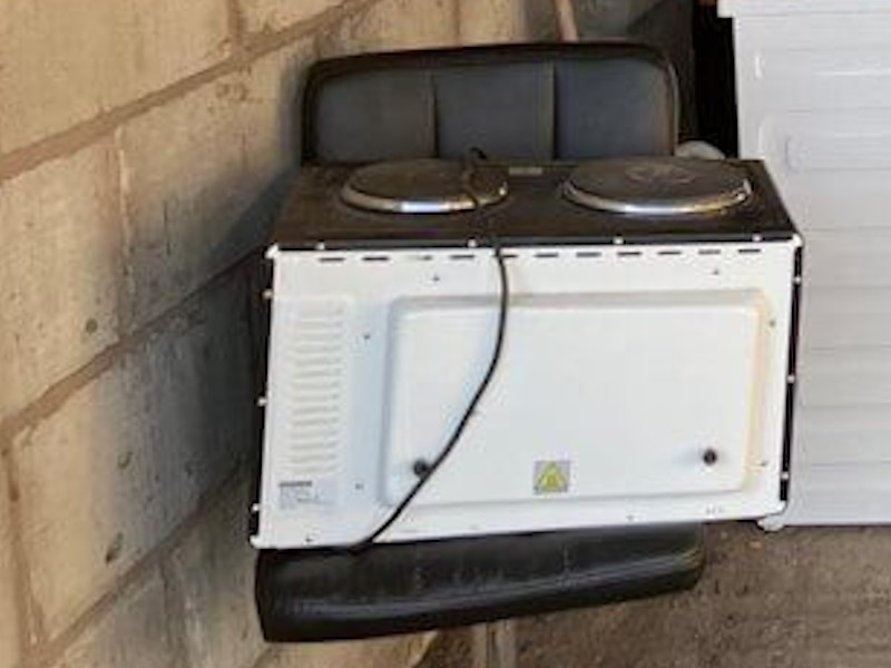 Cooker removal service in London - professional electric cooker disposal by Junk Guy®