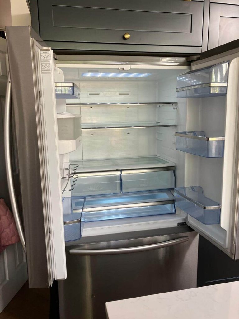 White goods collection in London - convenient appliance removal by Junk Guy®